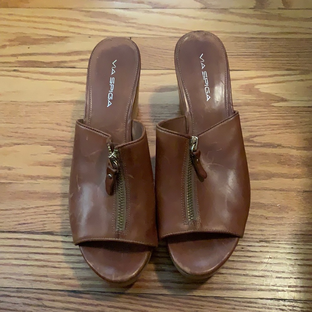 Via Spiga chestnut zipper wedge size 9.5